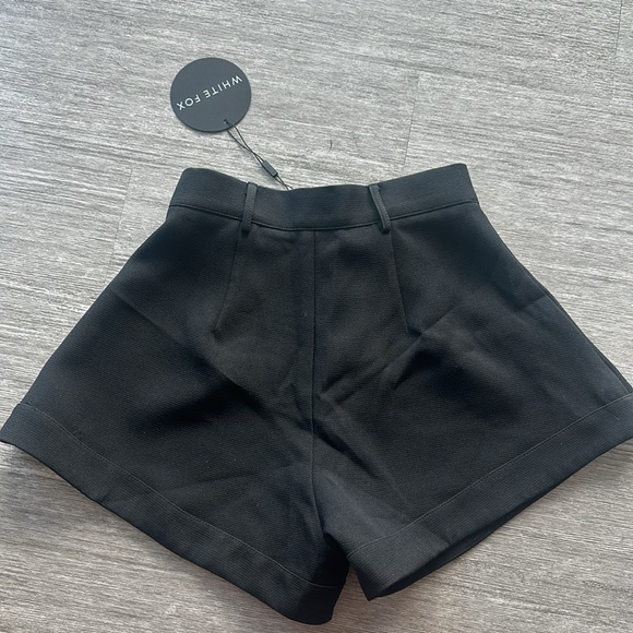 XS WHITEFOX BOUTIQUE SHORTS - Picture 3 of 4